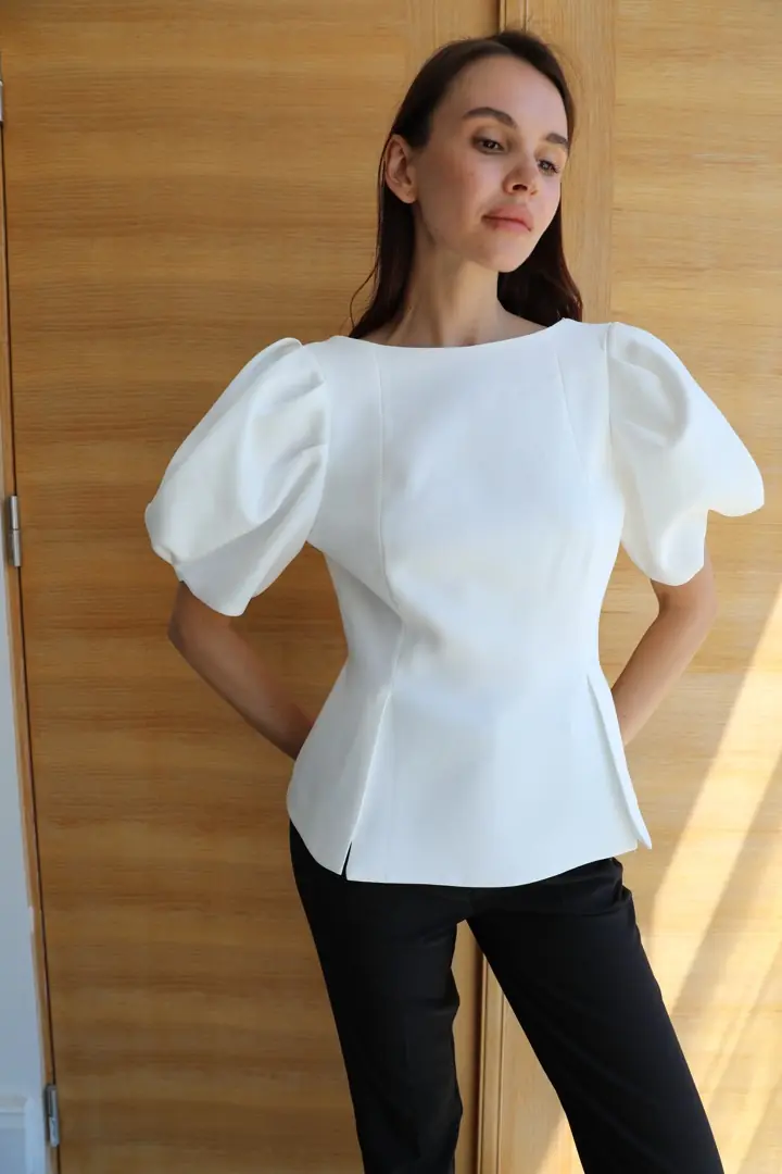 82343 Balon Kollu Peplum Bluz